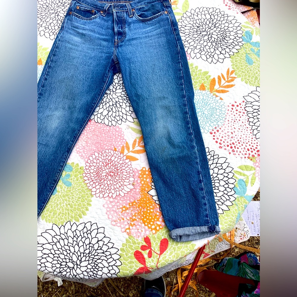 Levi’s Dark Indigo Wedge Jeans 28